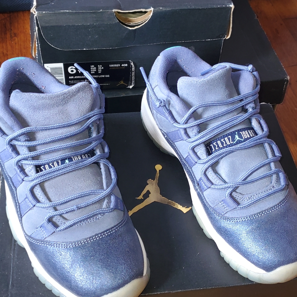 Sneaker